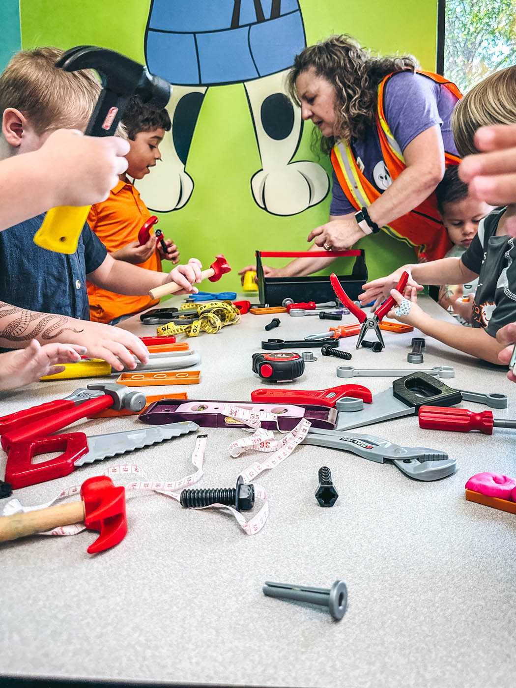 Romp n' Roll North Raleigh hosting a building class for a summer camp for kids in Raleigh, NC.